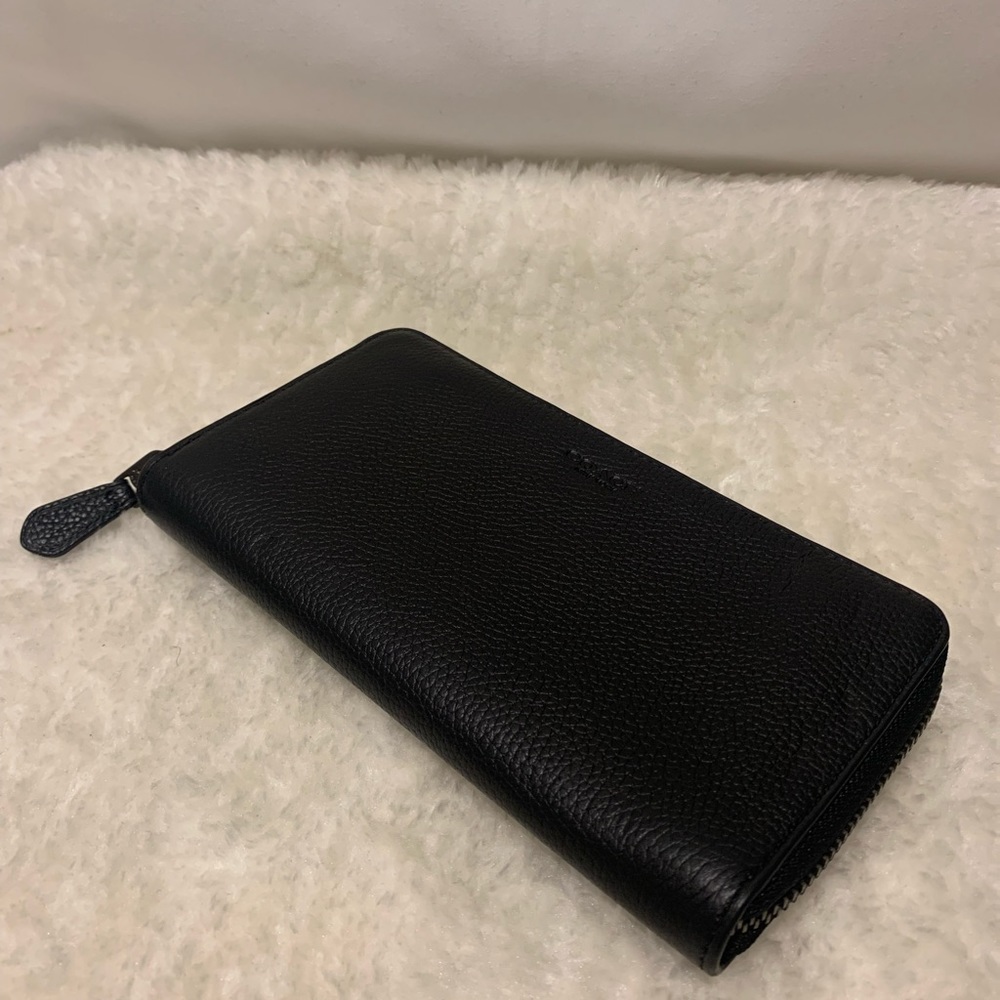 Accordion Pebble Wallet